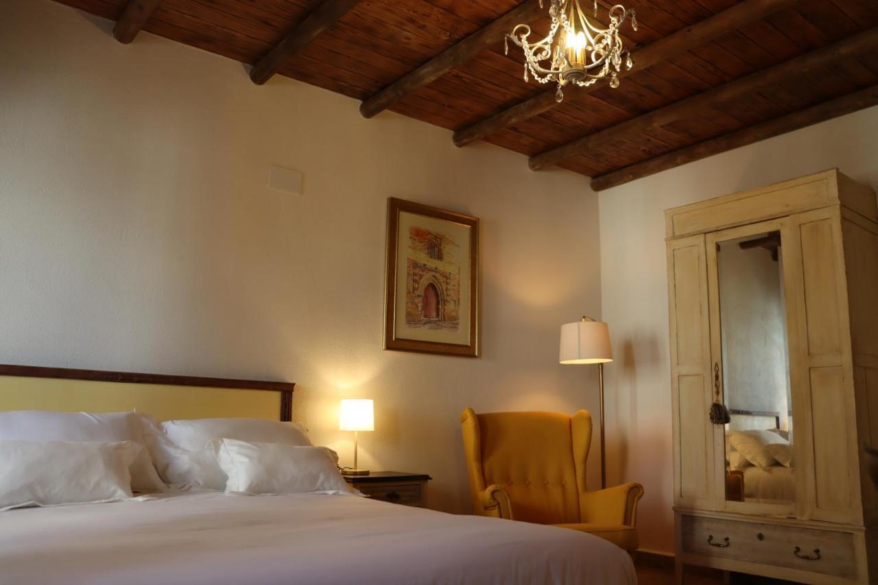 Hotel Palacio Conde Del Alamo Aroche Εξωτερικό φωτογραφία